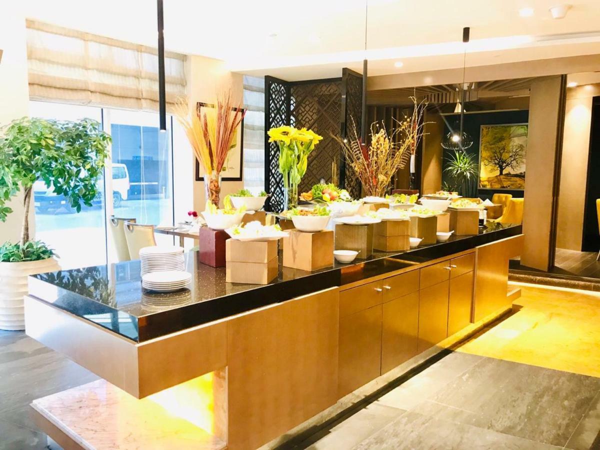 Samaya Hotel Deira Дубай Екстер'єр фото
