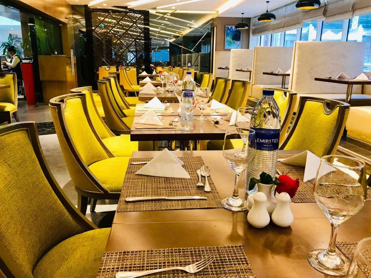 Samaya Hotel Deira Дубай Екстер'єр фото